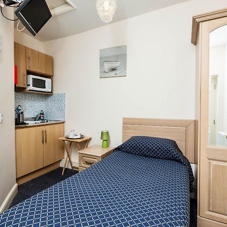 Luton Hotel Residence Екстериор снимка