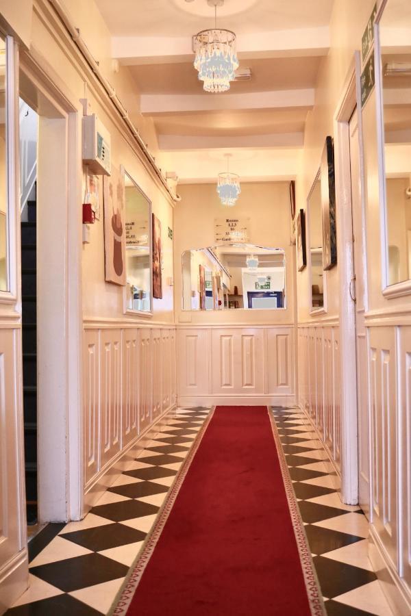 Luton Hotel Residence Екстериор снимка
