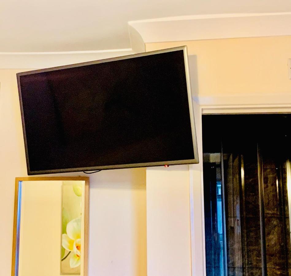 Luton Hotel Residence Екстериор снимка
